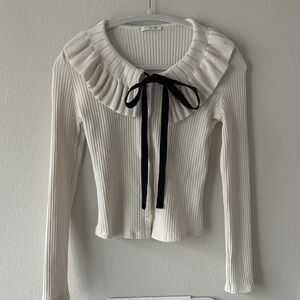 Zara Cream Ribbed Blouse with Black Ribbon
